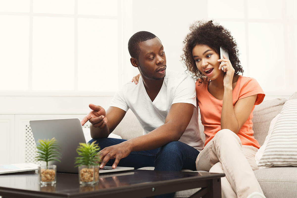 A couple about to hire a local moving company in Los Angeles