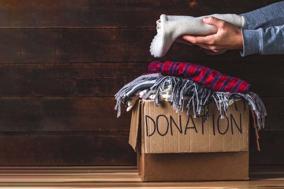 A person donating their stuff before the moving company in Los Angeles arrives